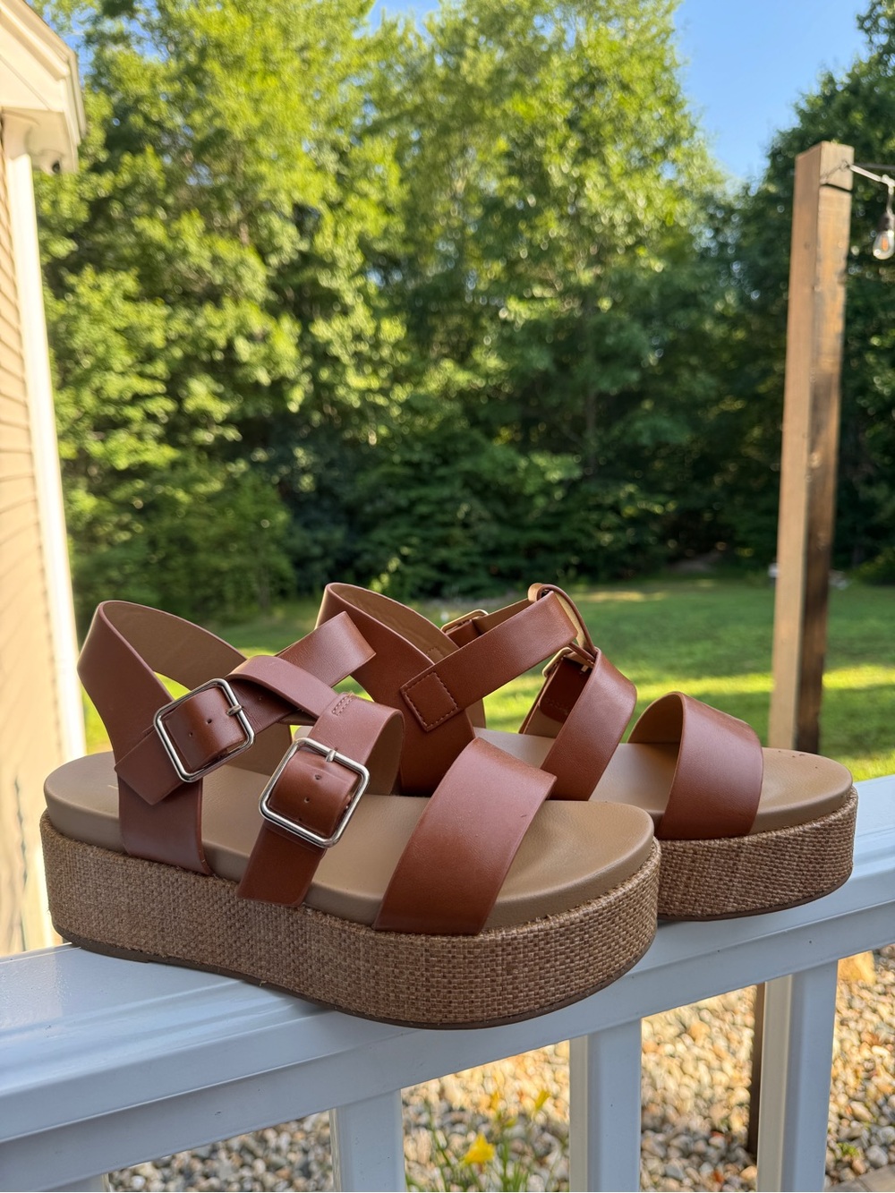 SODA Brand Women’s Brown Platform Sandals